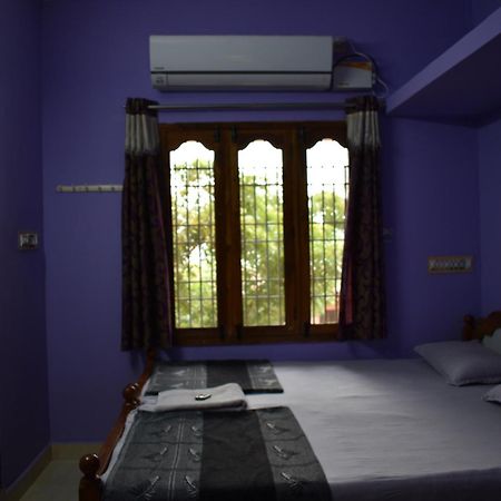 Rainbow Guest House Tiruvannāmalai Zewnętrze zdjęcie