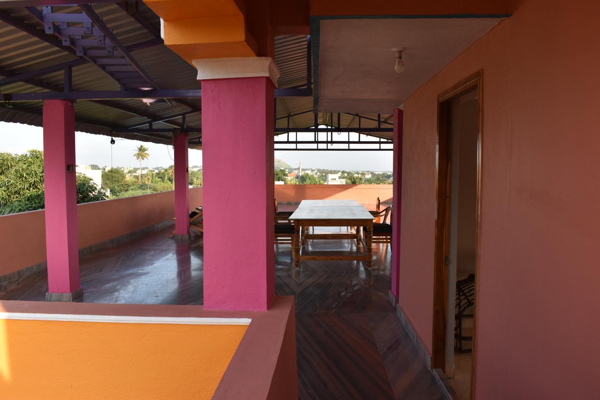 Rainbow Guest House Tiruvannāmalai Zewnętrze zdjęcie