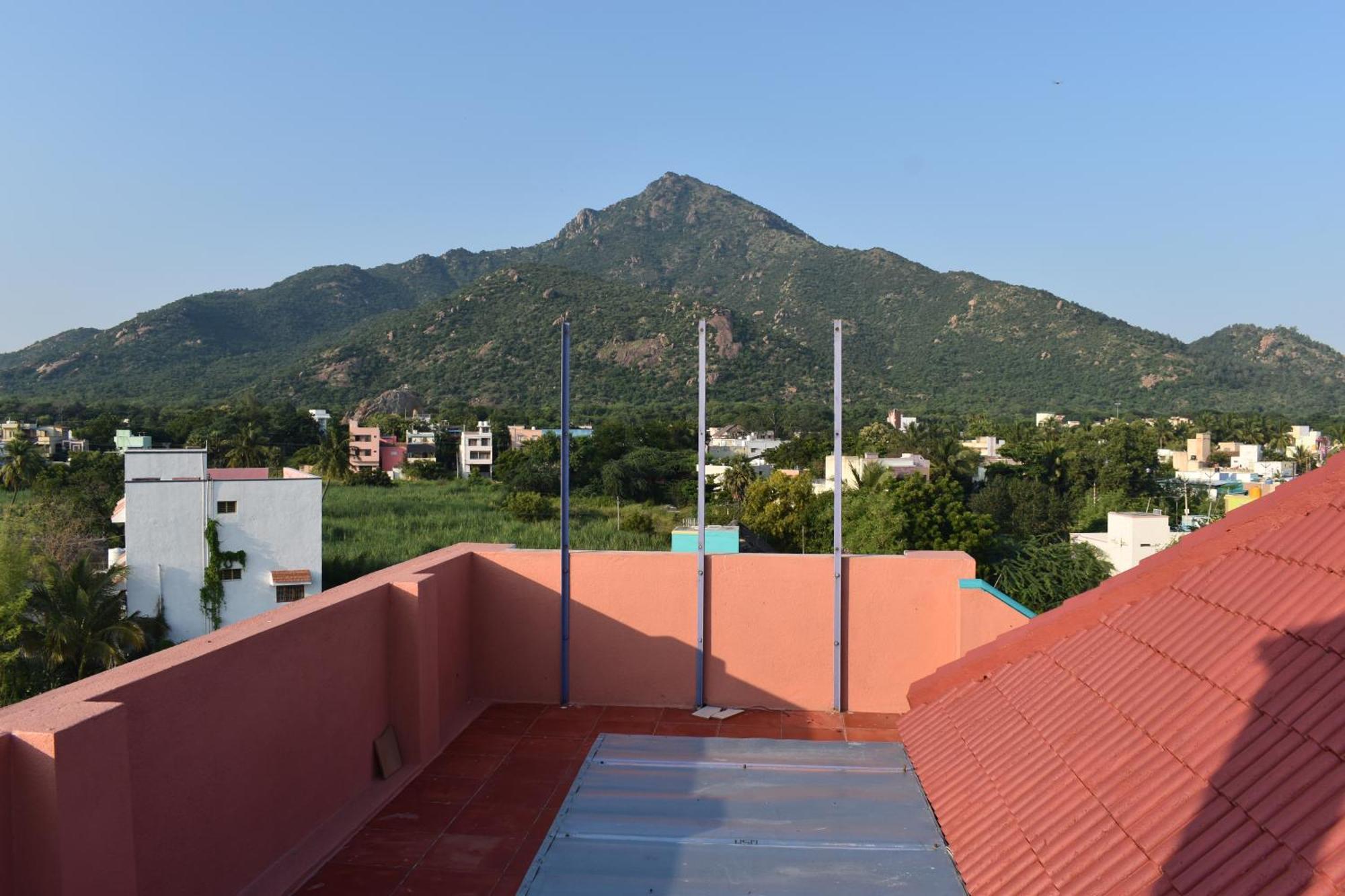Rainbow Guest House Tiruvannāmalai Zewnętrze zdjęcie