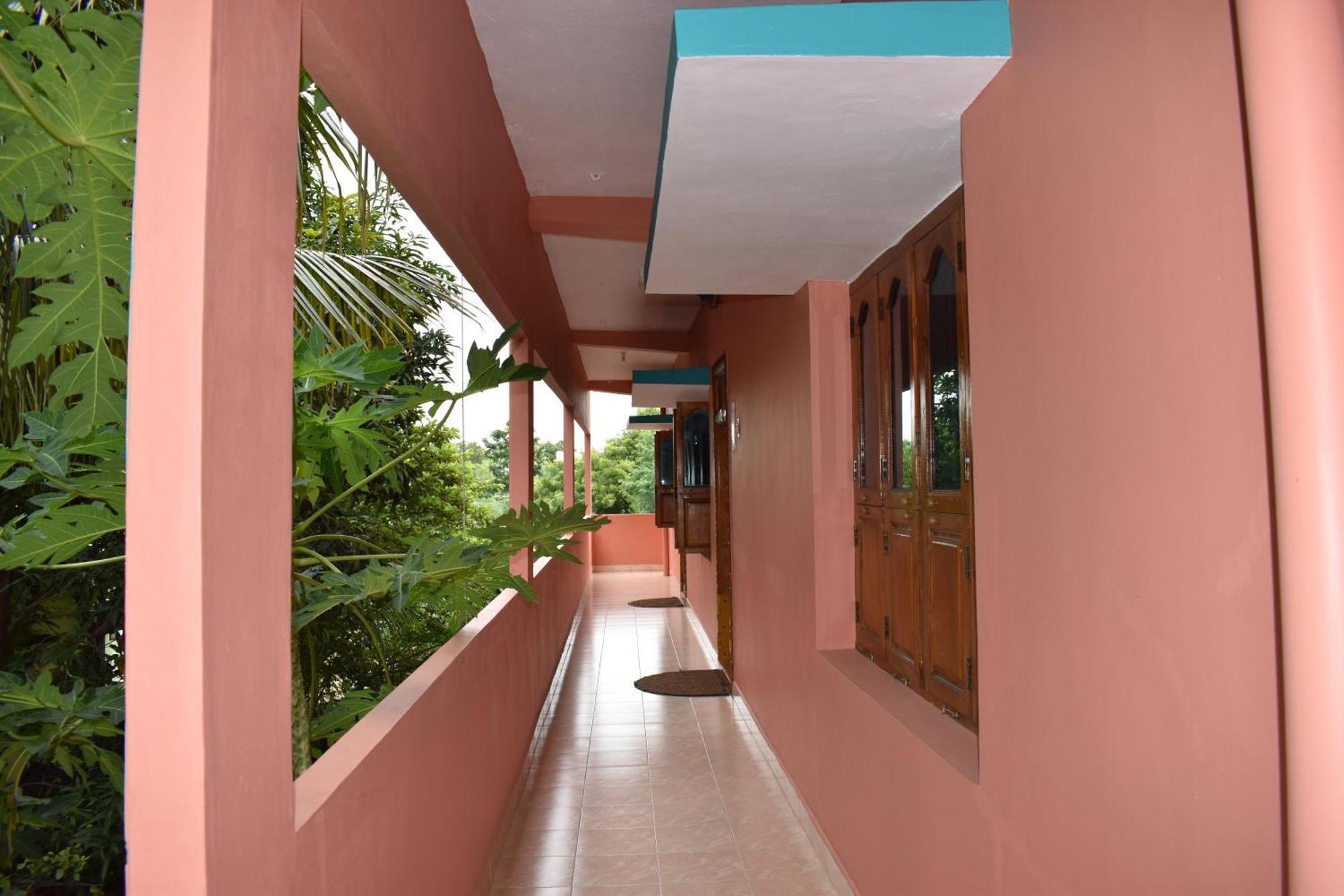 Rainbow Guest House Tiruvannāmalai Zewnętrze zdjęcie