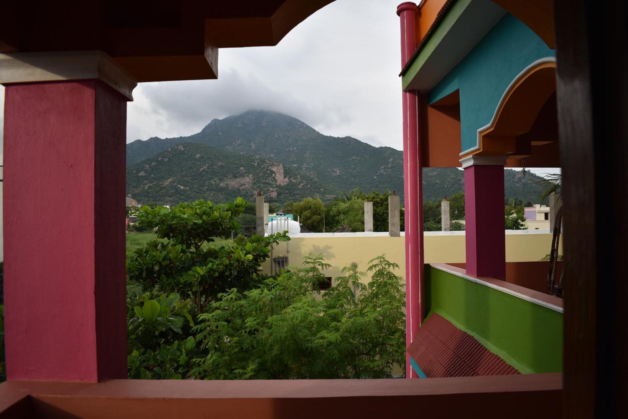 Rainbow Guest House Tiruvannāmalai Zewnętrze zdjęcie