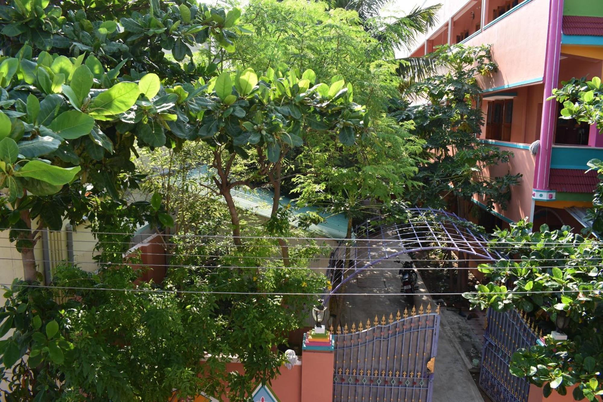 Rainbow Guest House Tiruvannāmalai Zewnętrze zdjęcie